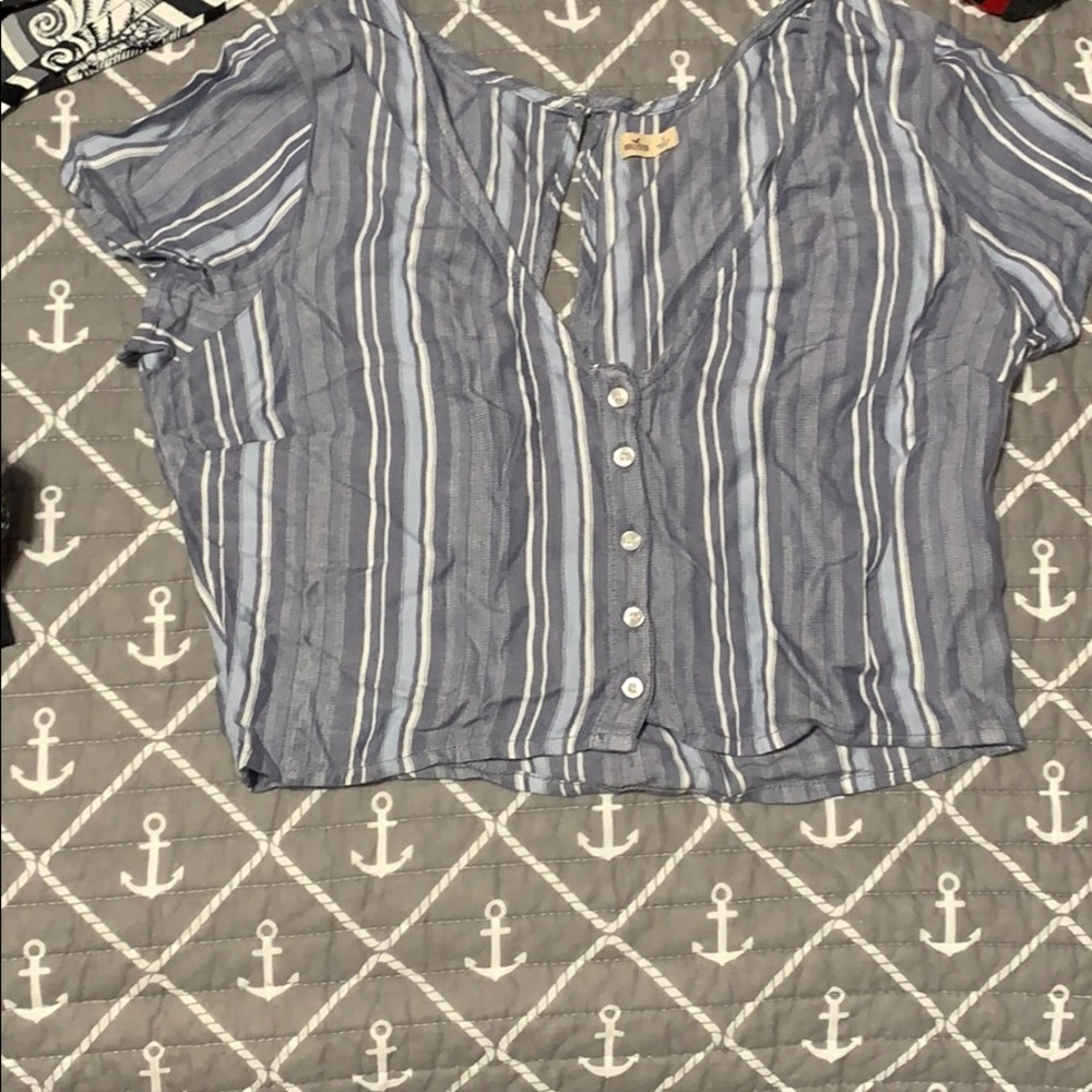 Hollister crop T